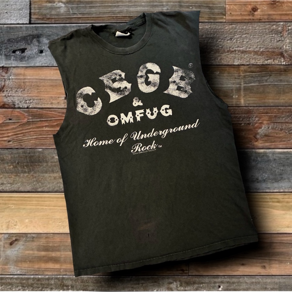 CBGB “PUNK ROCK” VINTAGE SLEEVELESS TSHIRT- SIZE MEDIUM